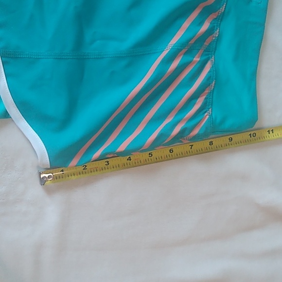 Fila Christopher Evans Women's L Shorts w/built-in panty. Teal w/peach. - Picture 7 of 7